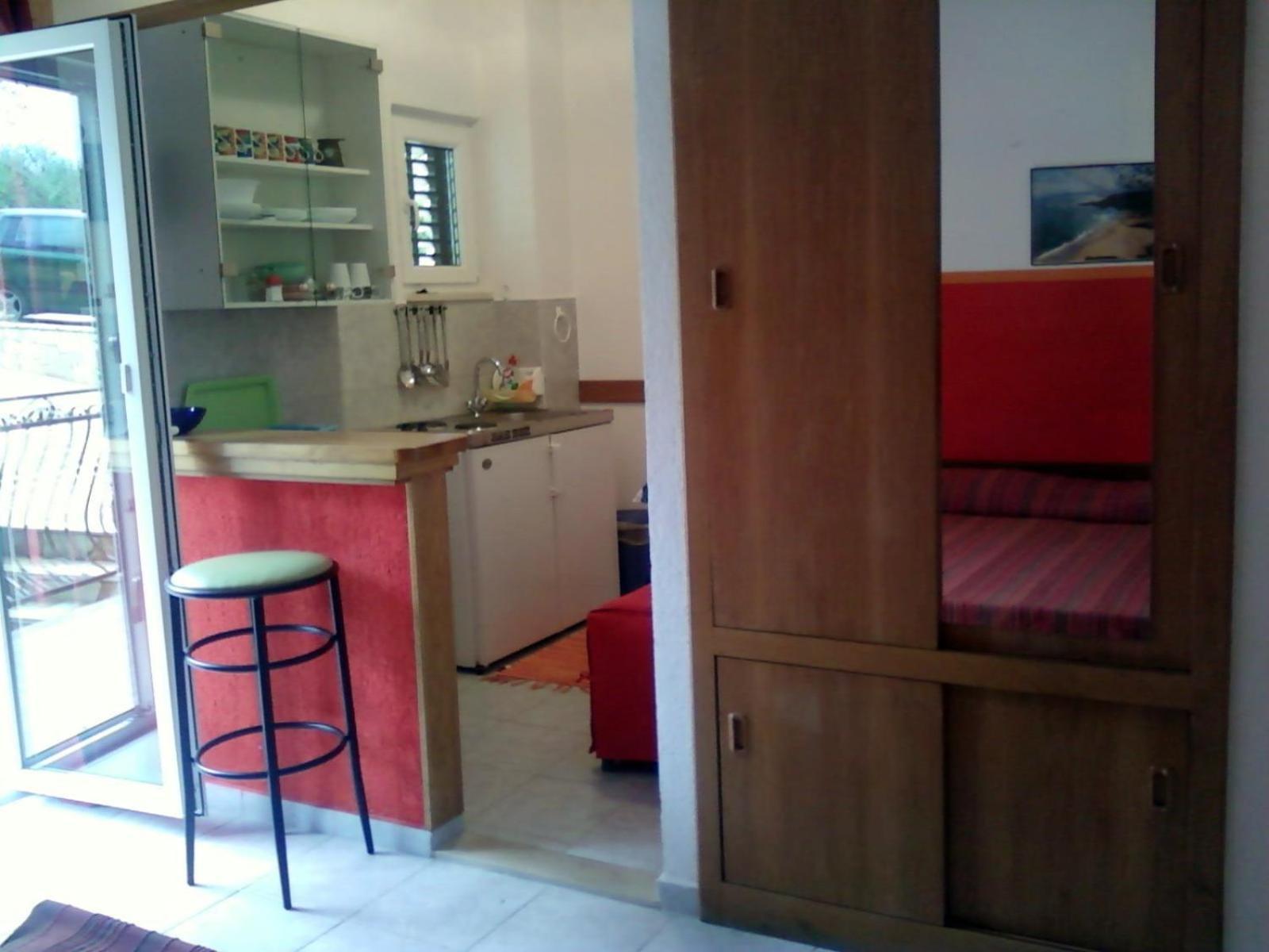 Rooms & Studio Villa Tatjana Supetar Buitenkant foto